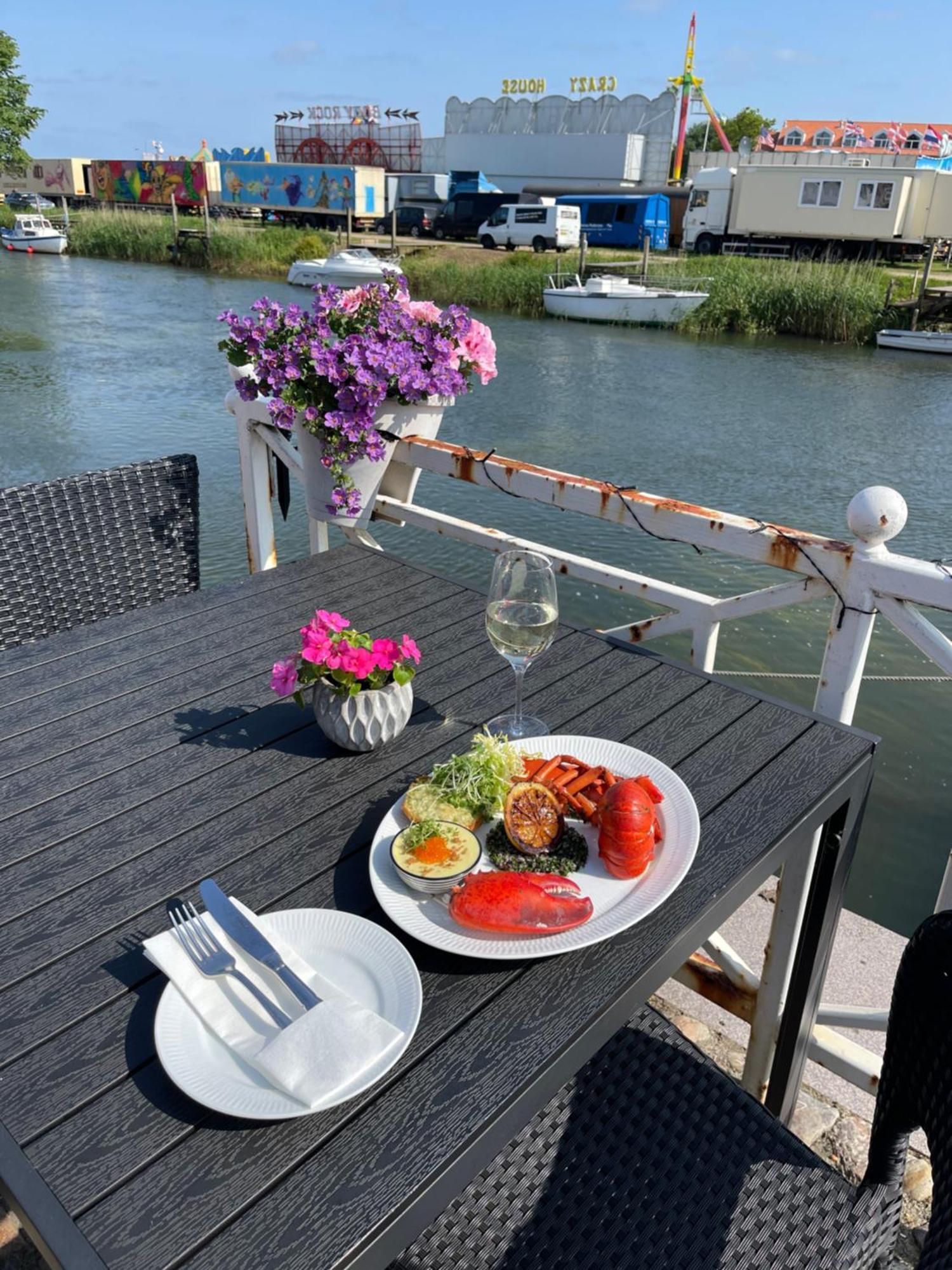 Bed and Breakfast Restaurant Saelhunden Ribe Exterior foto